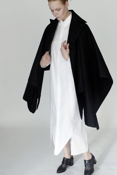 Origami Stain Collar Wool Cape / Black